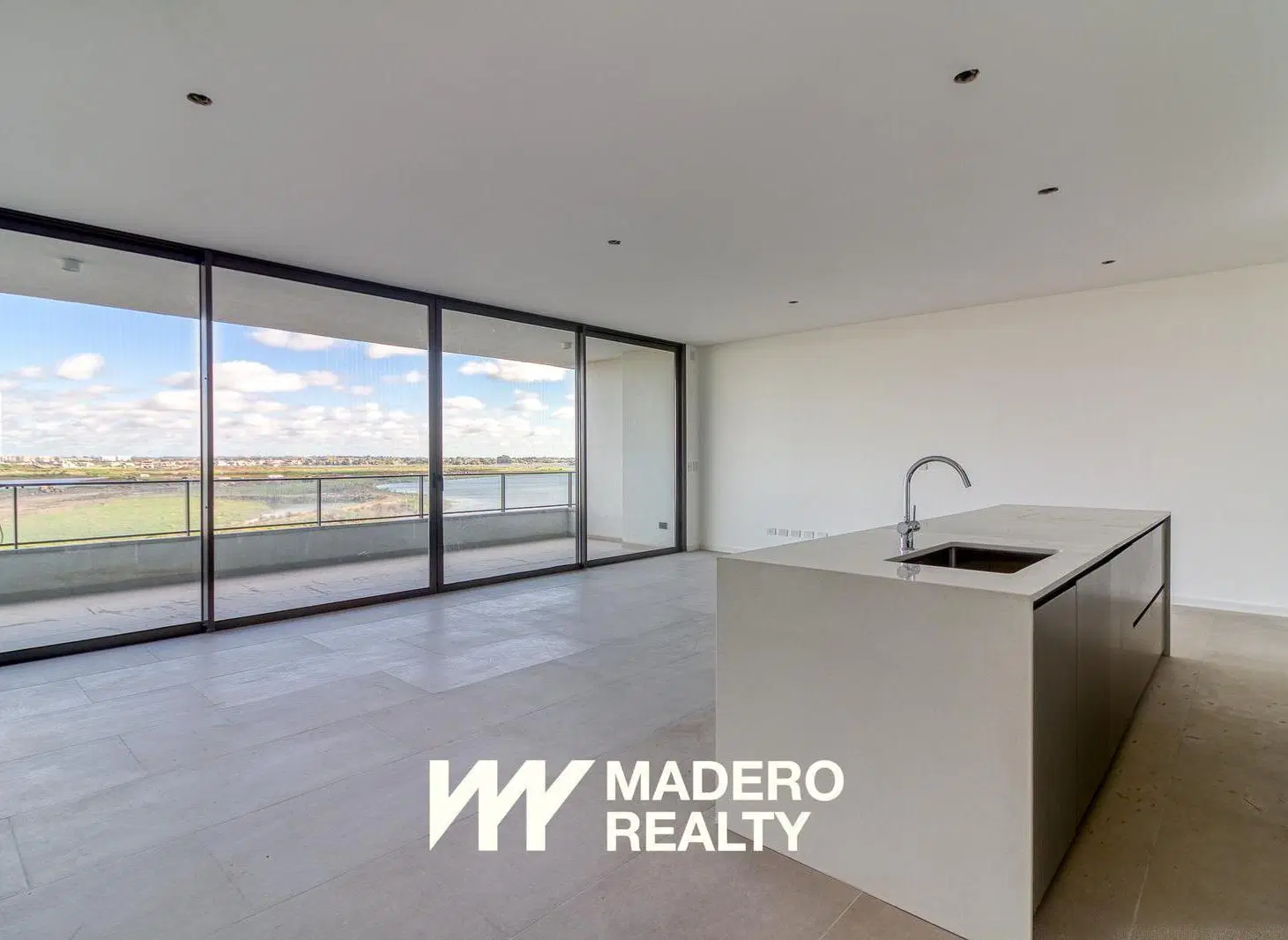 Venta de departamento 3 ambientes en Oceana Nordelta 3