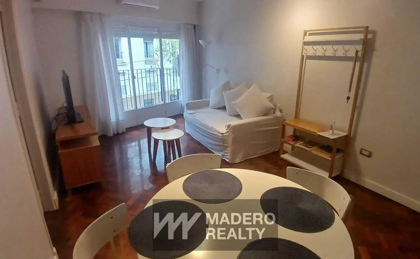 Departamento 2 ambientes amoblado alquiler anual 4