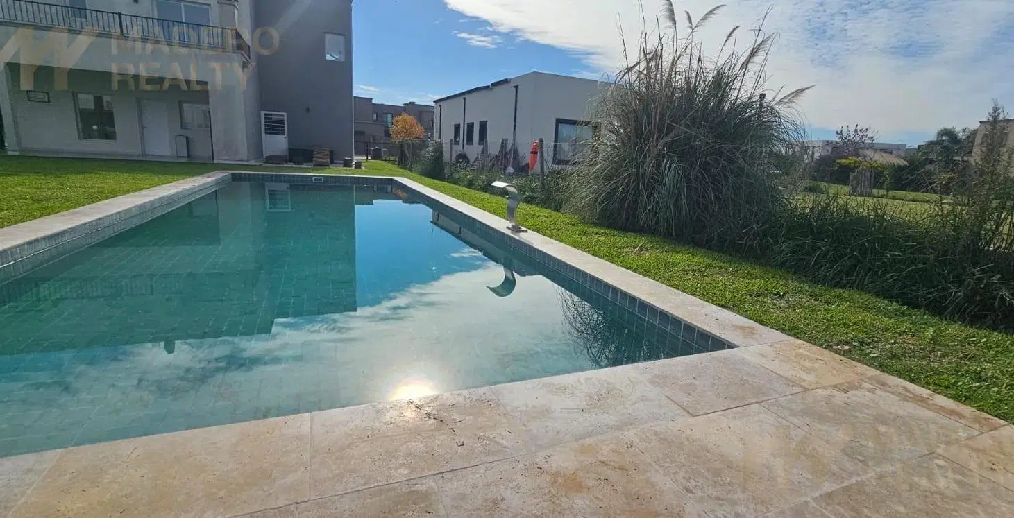 El trébol-  casa 5 ambientes - 900m2  full amenities 3