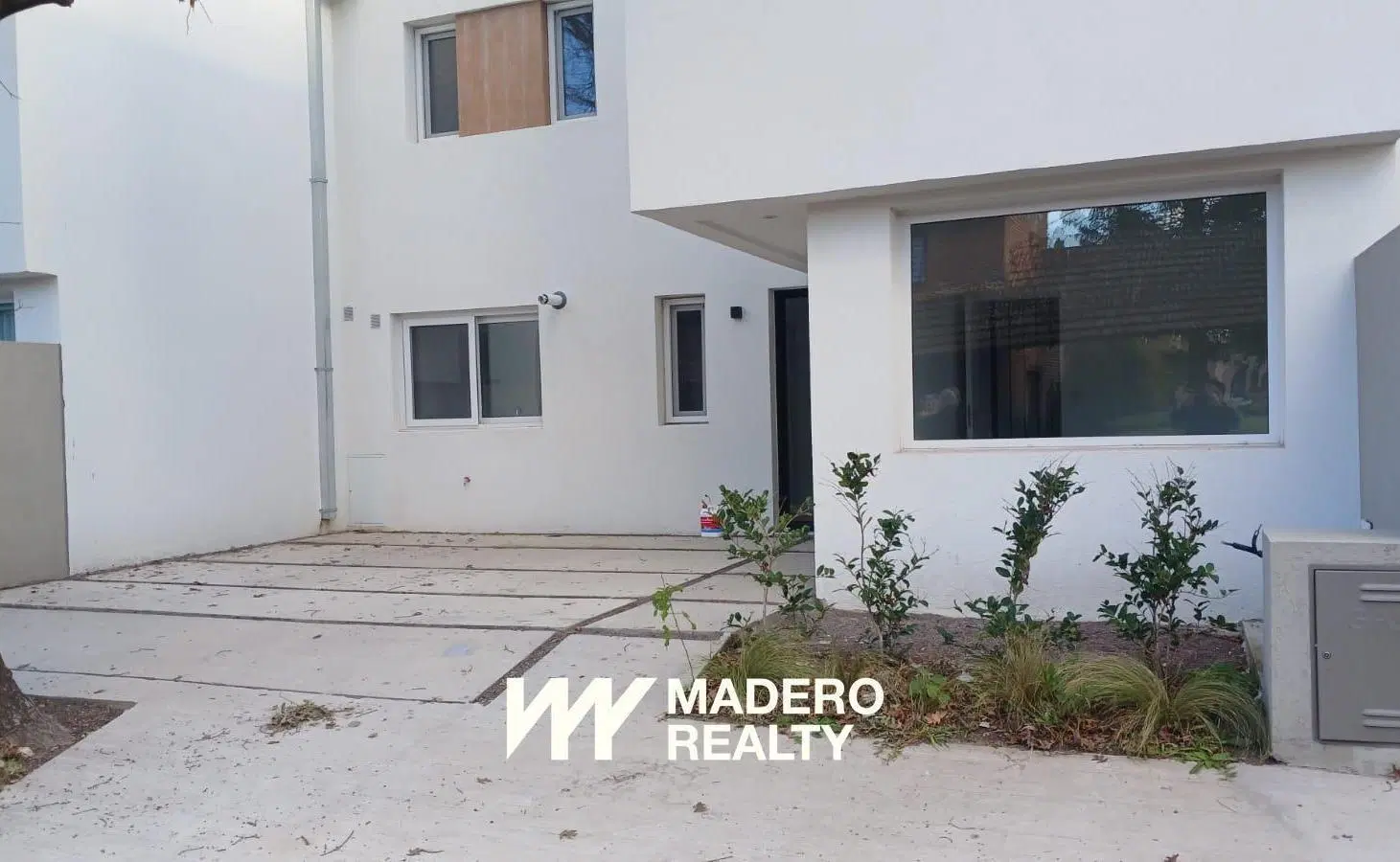 Casa en Beccar 5 ambientes a estrenar en Barrio Semi Cerrado 2
