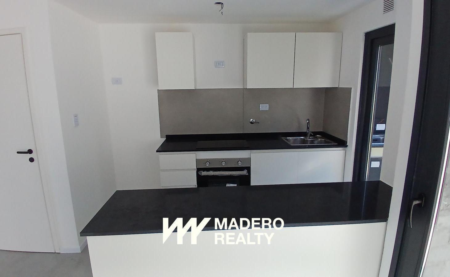 Foto de Casa en Triplex 4 ambientes 3 suites con jardin y galeria en Sunny, imagen 5