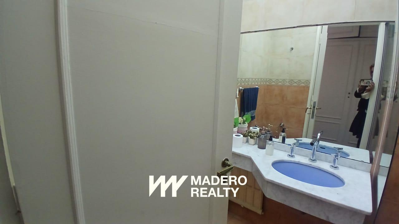 Foto de Departamento 4 ambientes 2 baños con cochera sobre Av,Alvear, imagen 5