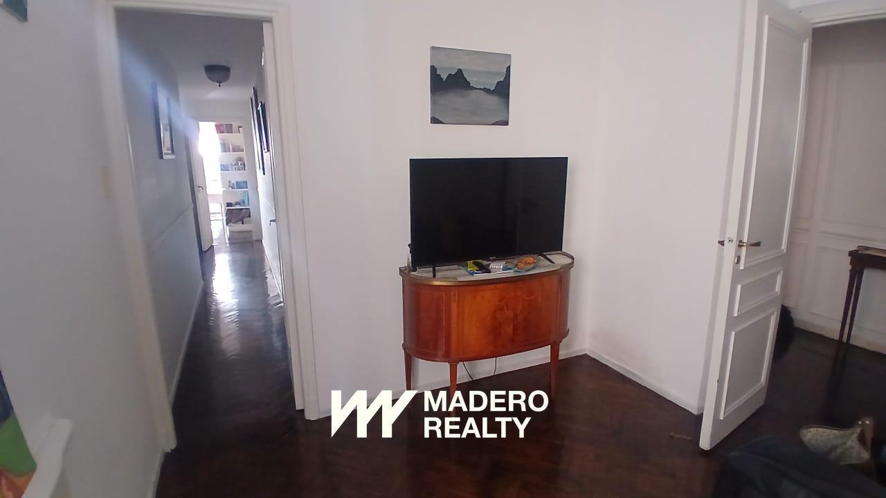 Foto de Departamento 4 ambientes 2 baños con cochera sobre Av,Alvear, imagen 4