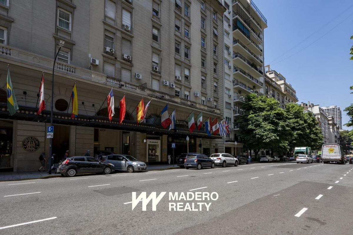 Foto de Departamento 4 ambientes 2 baños con cochera sobre Av,Alvear, imagen 1