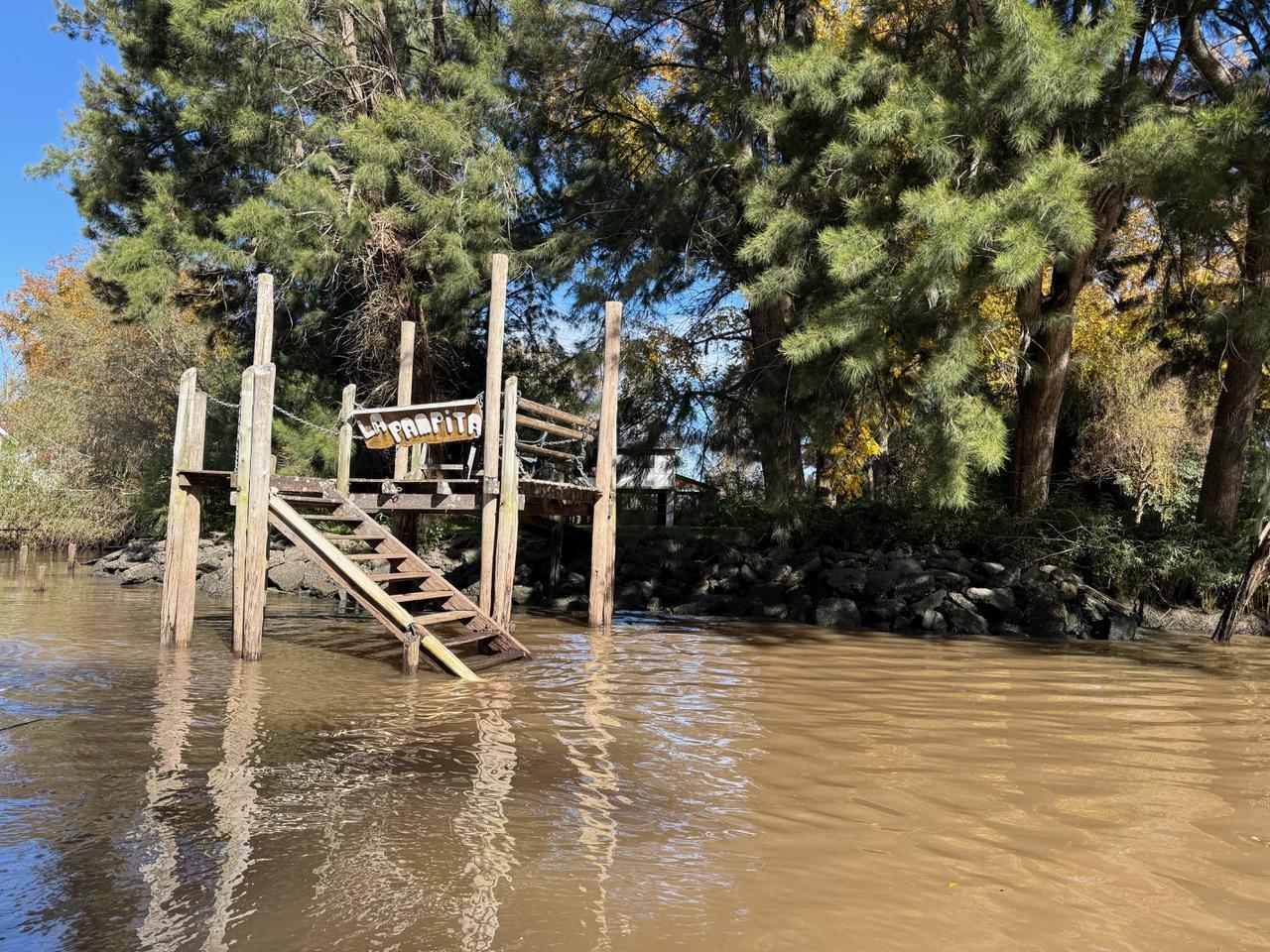 Foto de Casa en venta en el Delta de Tigre en Río Carapachay, imagen 2