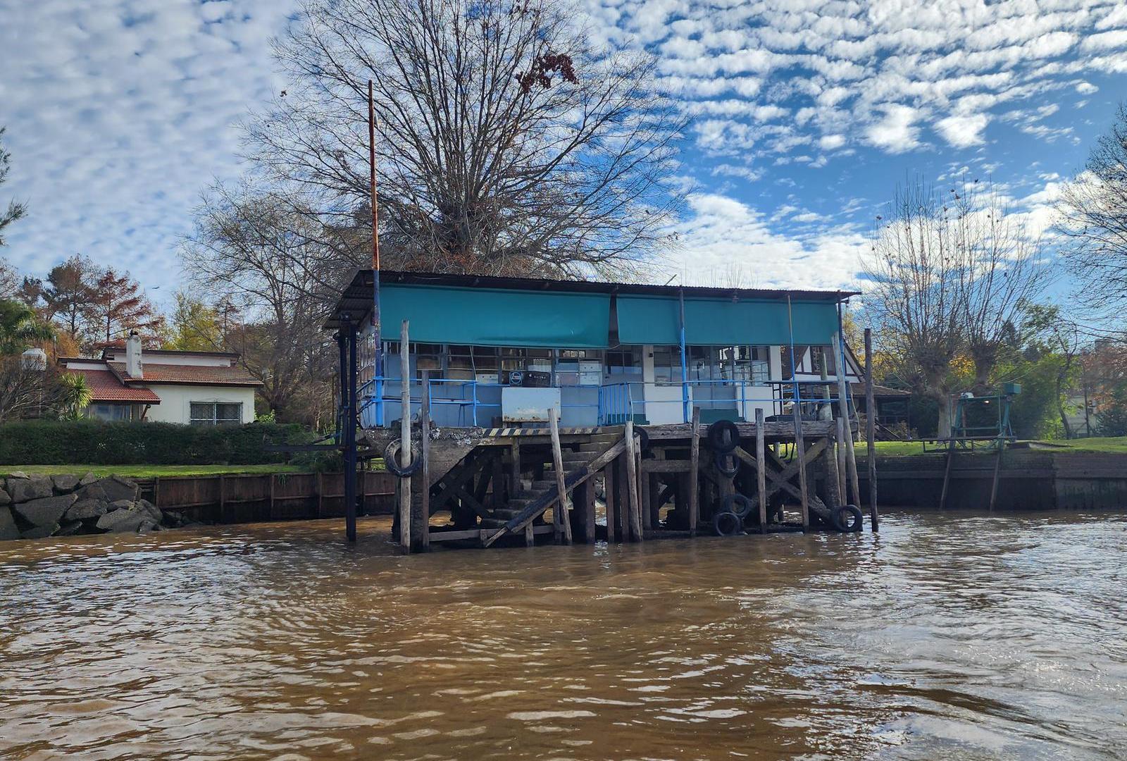 Casa en venta Delta Tigre