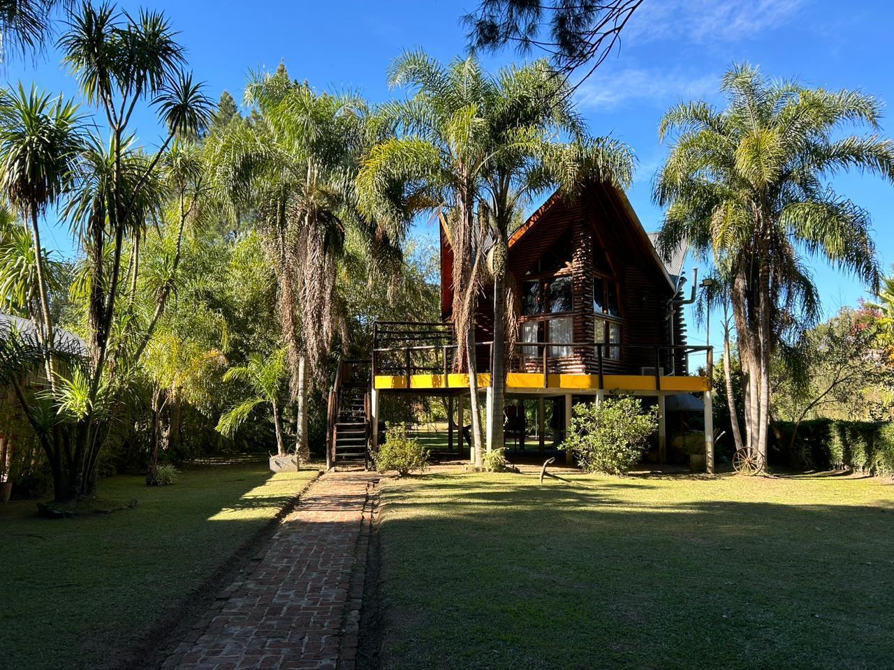 Casa en venta en el Delta de Tigre sobre Rio Carapachay