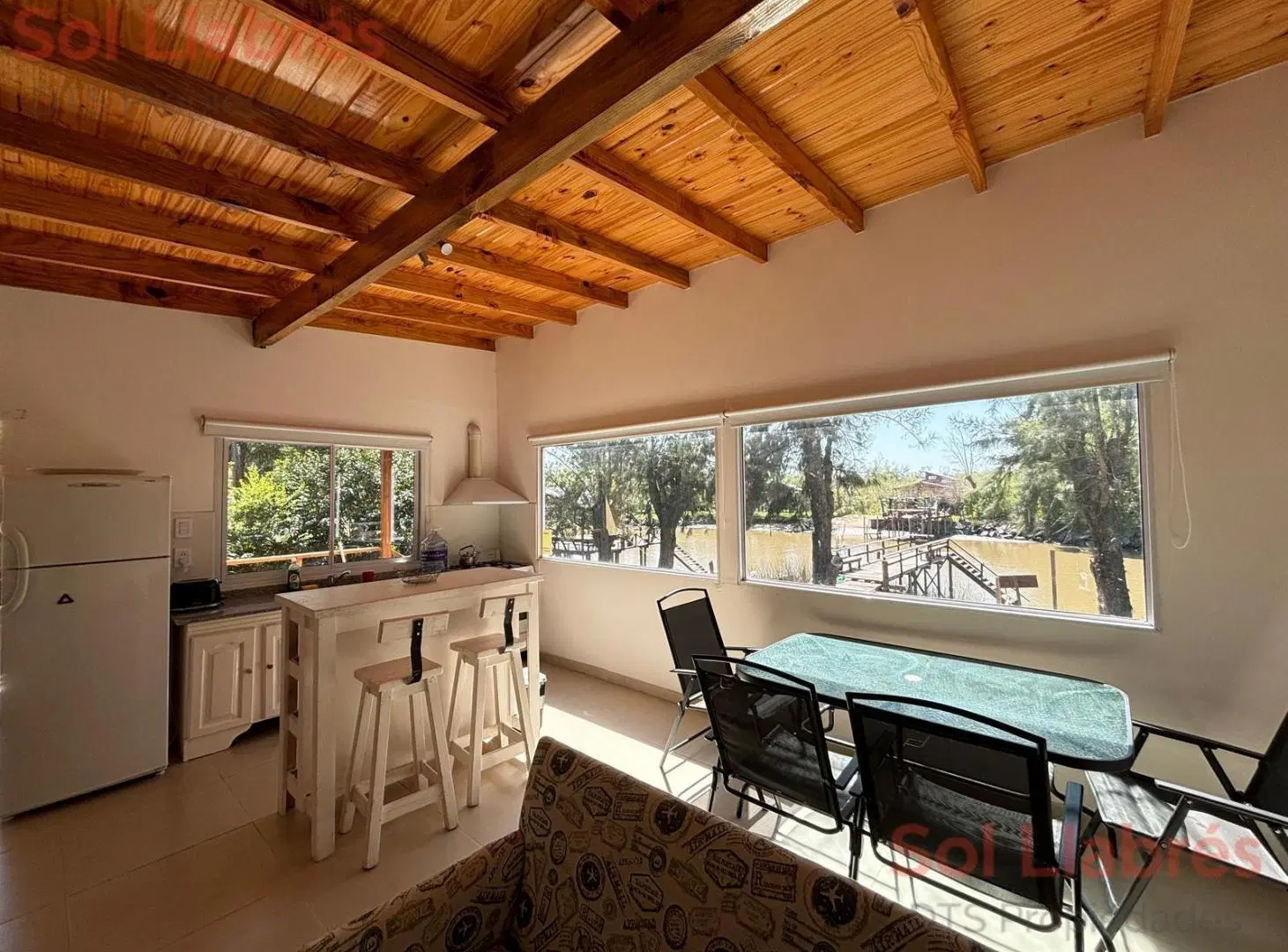 Casa en venta en el Delta de Tigre en Arroyo Toro 5