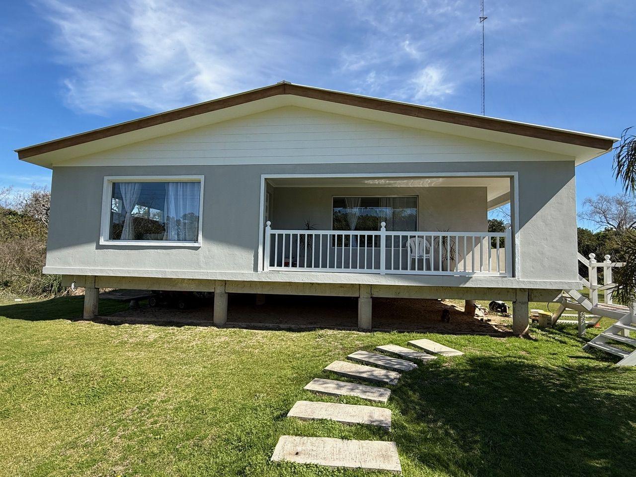 Foto de Casa 11 ambientes 8 dormitorio. | Cabañas Alegre, imagen 1