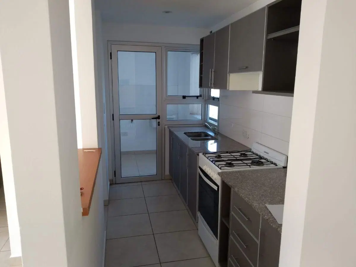 51 e/ 20 y 21 La Plata, Provincia de Buenos Aires 4