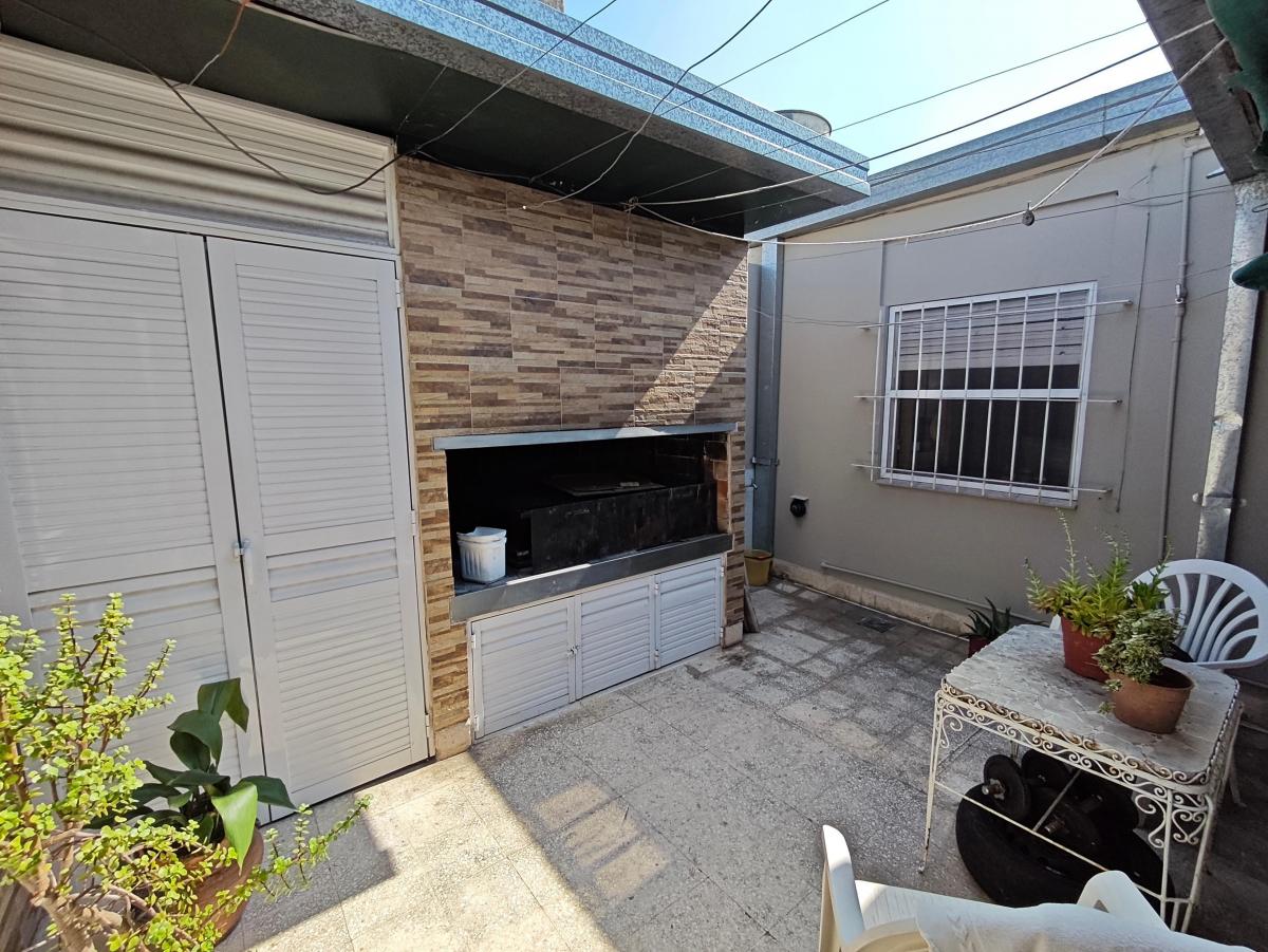 PH con 3 habitaciones y 110 m2 construidos en venta en La Plata