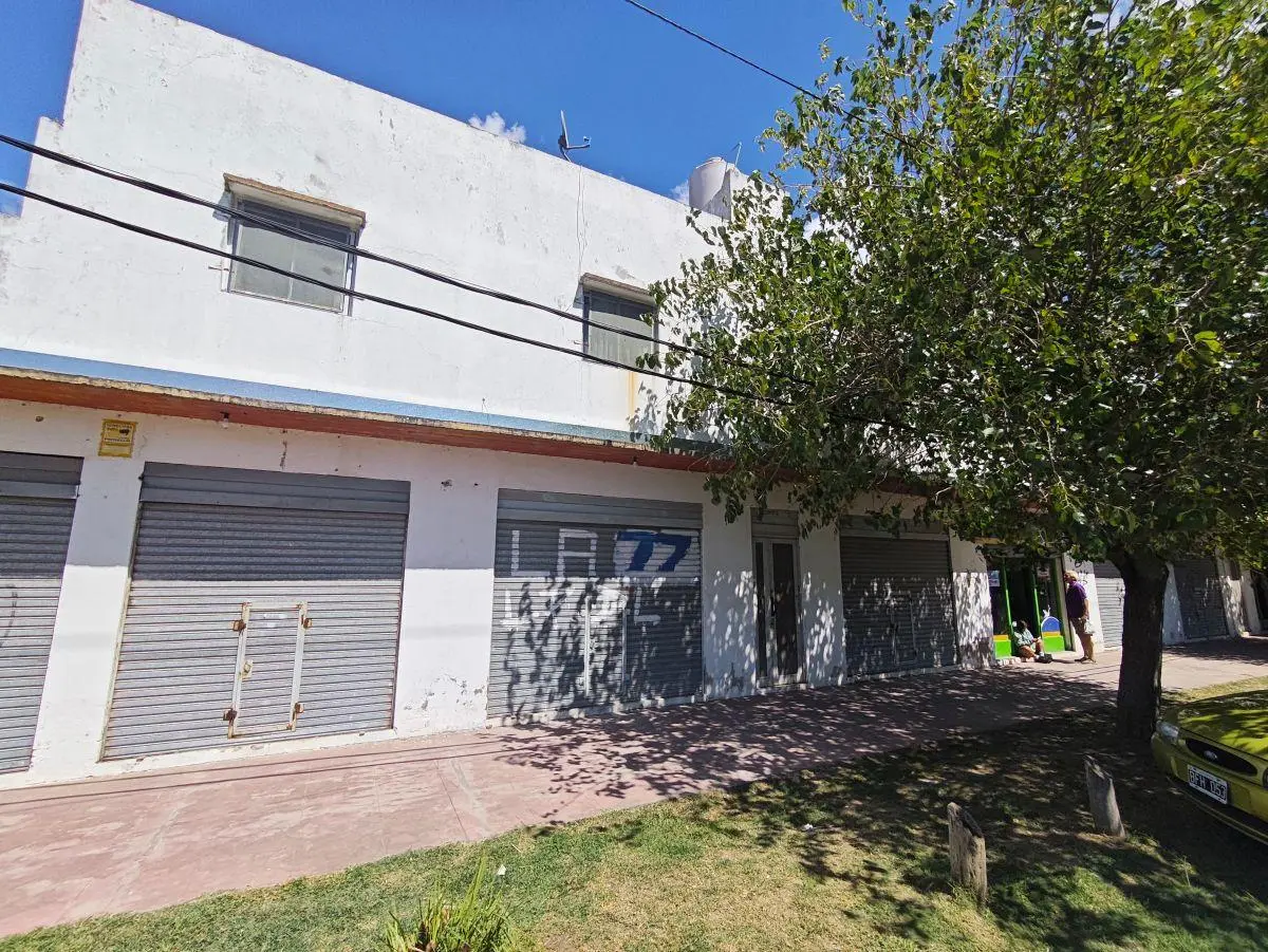 Departamento de 70 m² con 2 dormitorios en alquiler en Villa Elvira 4