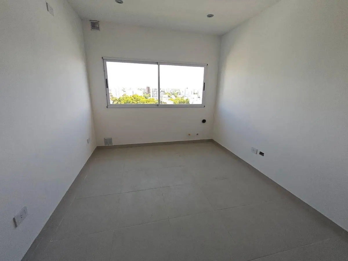 Departamento de 45 m² con 1 dormitorio en venta en La Plata 2