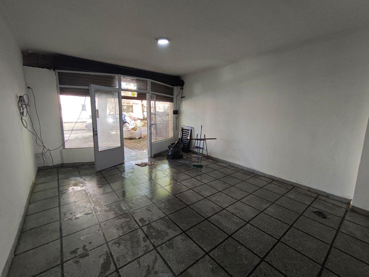 Foto de Local comercial de 70 m² en alquiler en La Plata, imagen 5