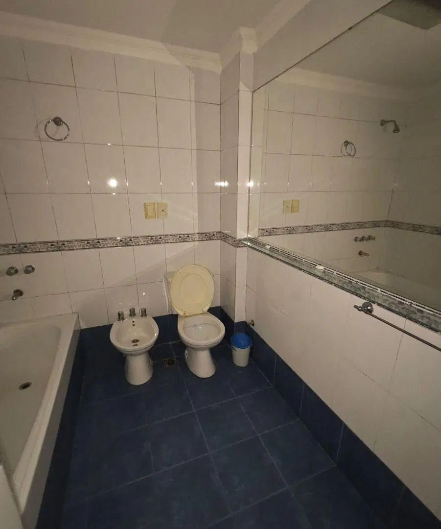 DEPARTEMENTO UN DORMITORIO CON COCHERA 5
