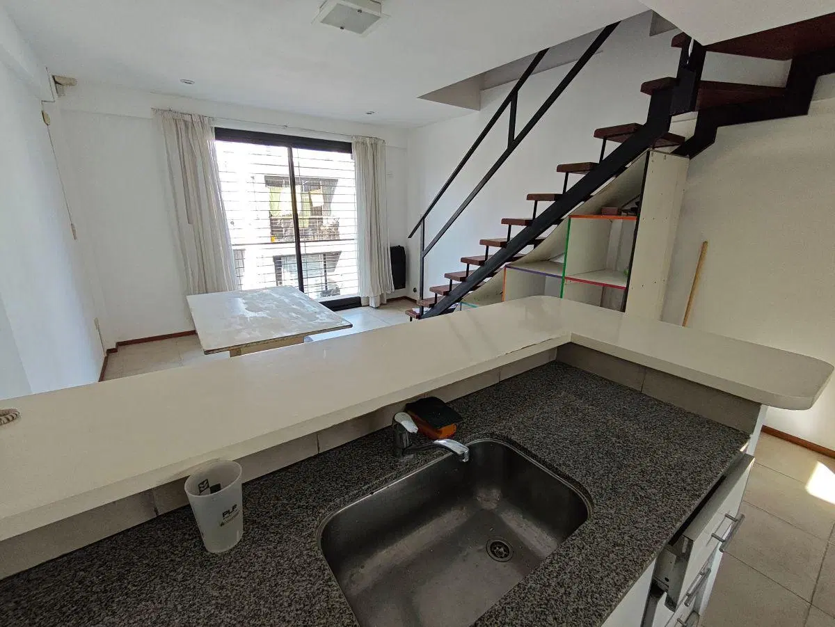 Departamento de 45 m2 con 1 dormitorio en alquiler en La Plata 5