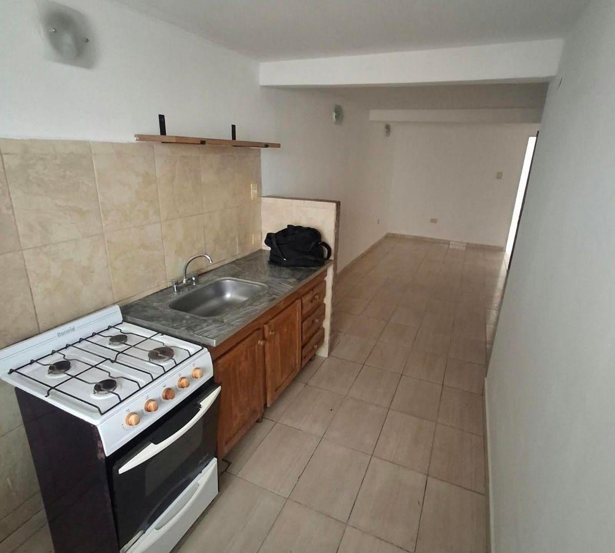 Foto de Departamento de 45 m² con 1 dormitorio en alquiler en Villa Catella, imagen 2
