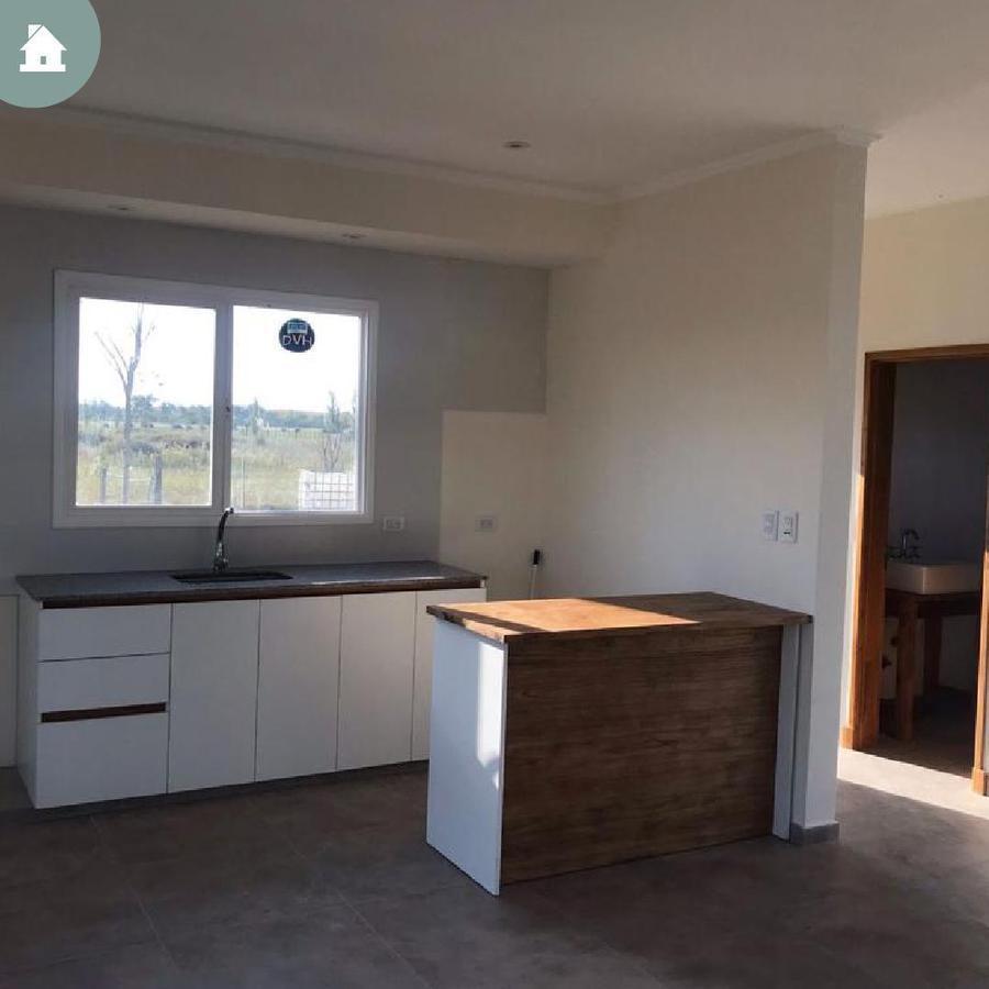 Foto de VENTA - HERMOSA CASA, imagen 4