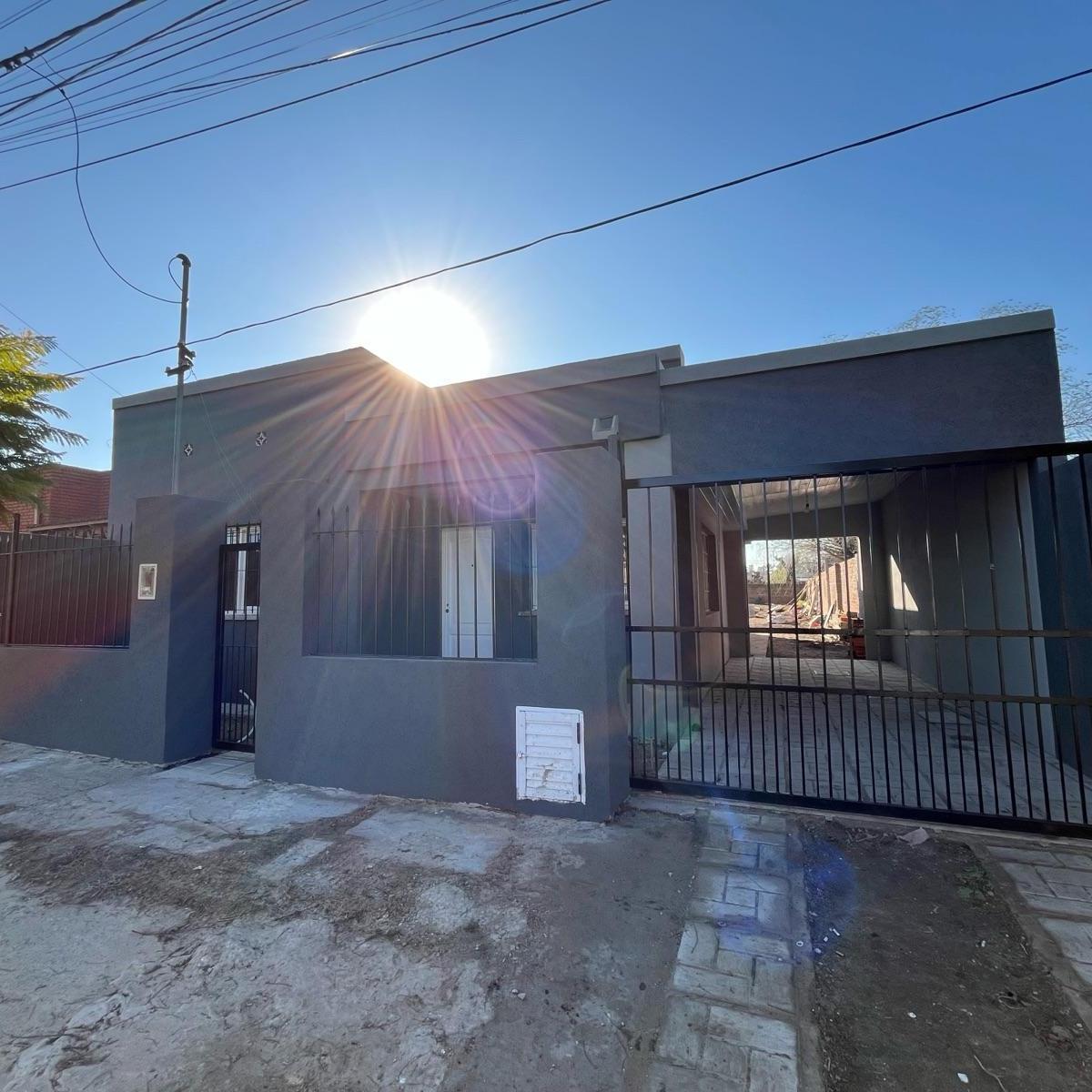 Casa en Lobos - Refaccionada a Nuevo 3