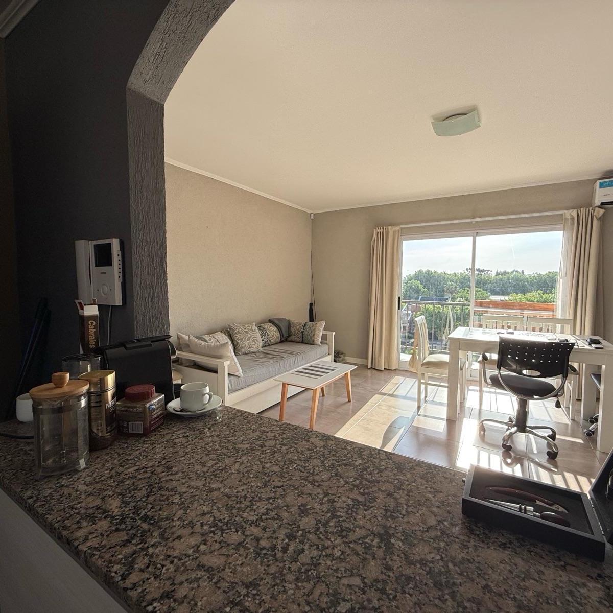 Departamento en Lobos 1