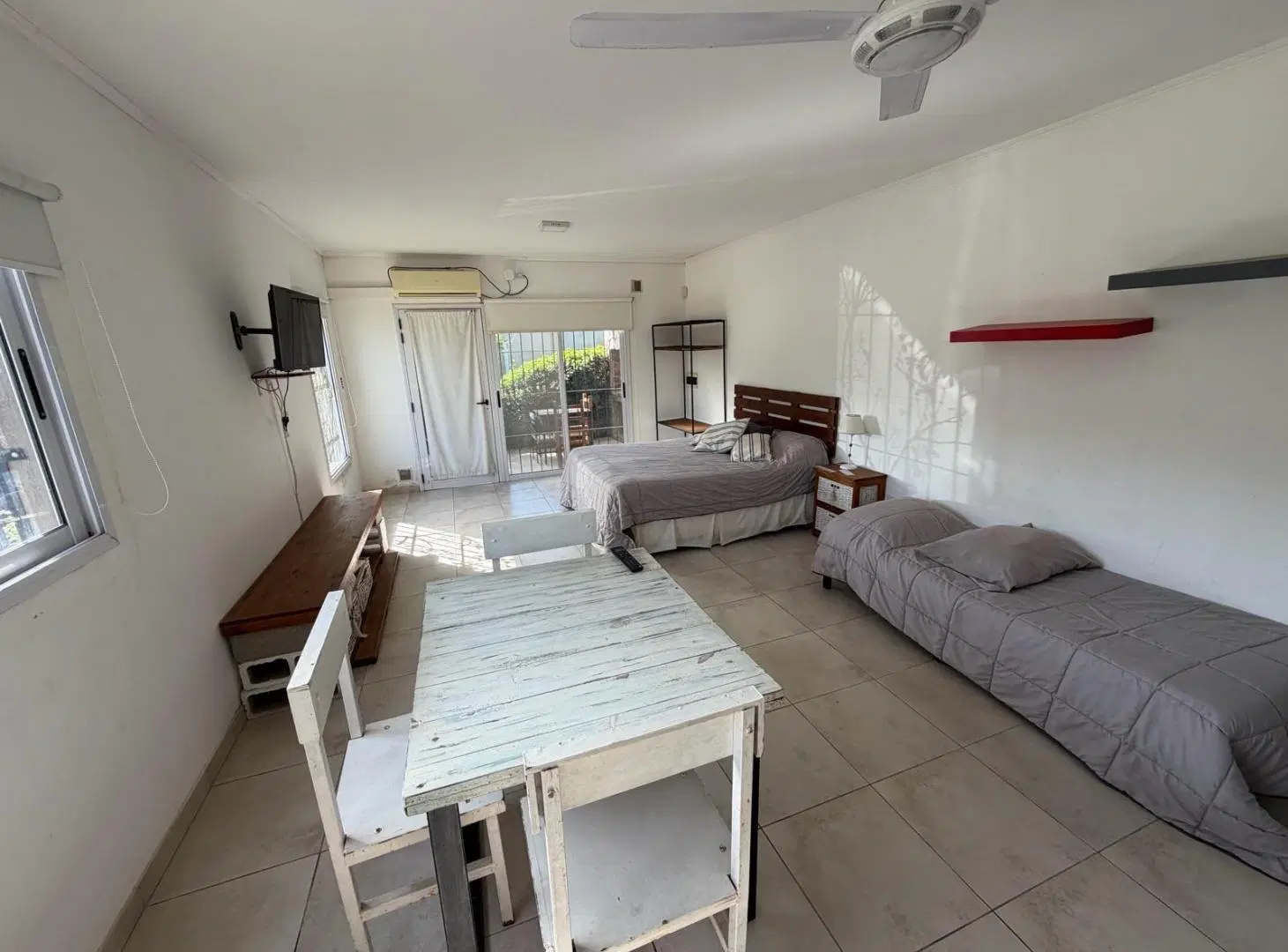 Complejo de cabañas en Lobos 2