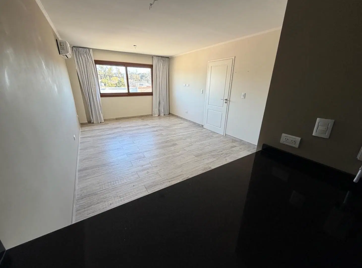 Departamento en Lobos 3