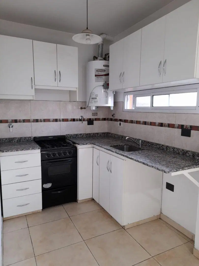 2 AMBIENTES - VILLA LUZURIAGA - FRENTE - BAJAS EXPENSAS 3