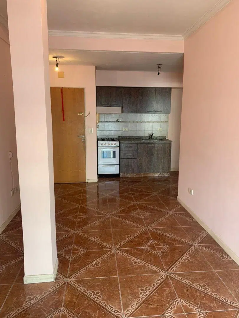 2 AMBIENTES TERRAZA PROPIA BAJAS EXPENSAS CENTRO SAN JUSTO 3