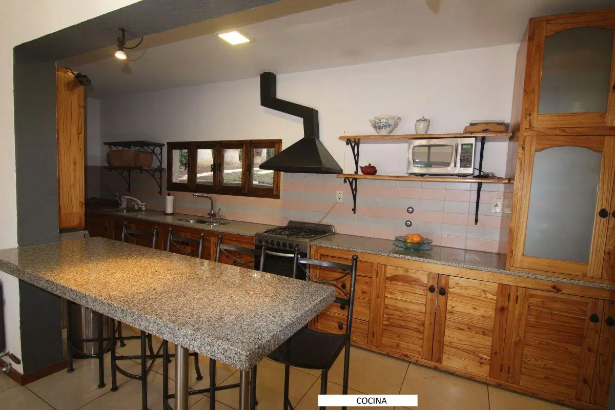 Magnifica Propiedad en Venta en Chacras de Coria 4