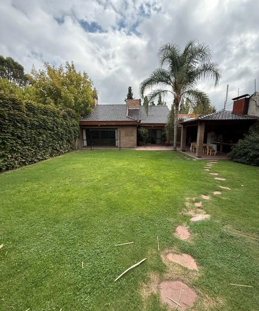 Venta de Chalet de Categoría 5