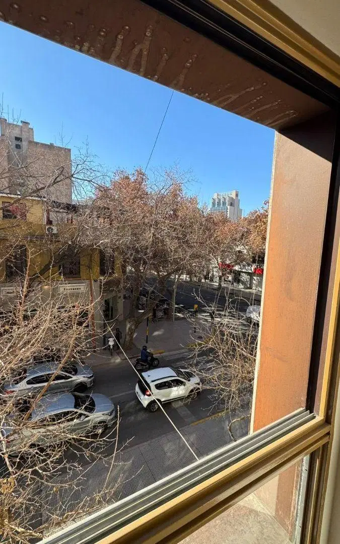 Espectacular Oficina Comercial en el Corazón de la Ciudad de MendoA 3