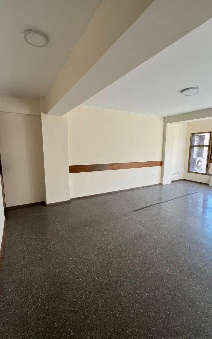 Espectacular Oficina Comercial en el Corazón de la Ciudad de MendoA 4