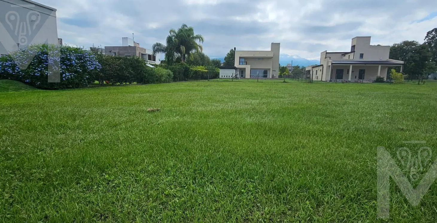 Terreno en Tafi Viejo 2