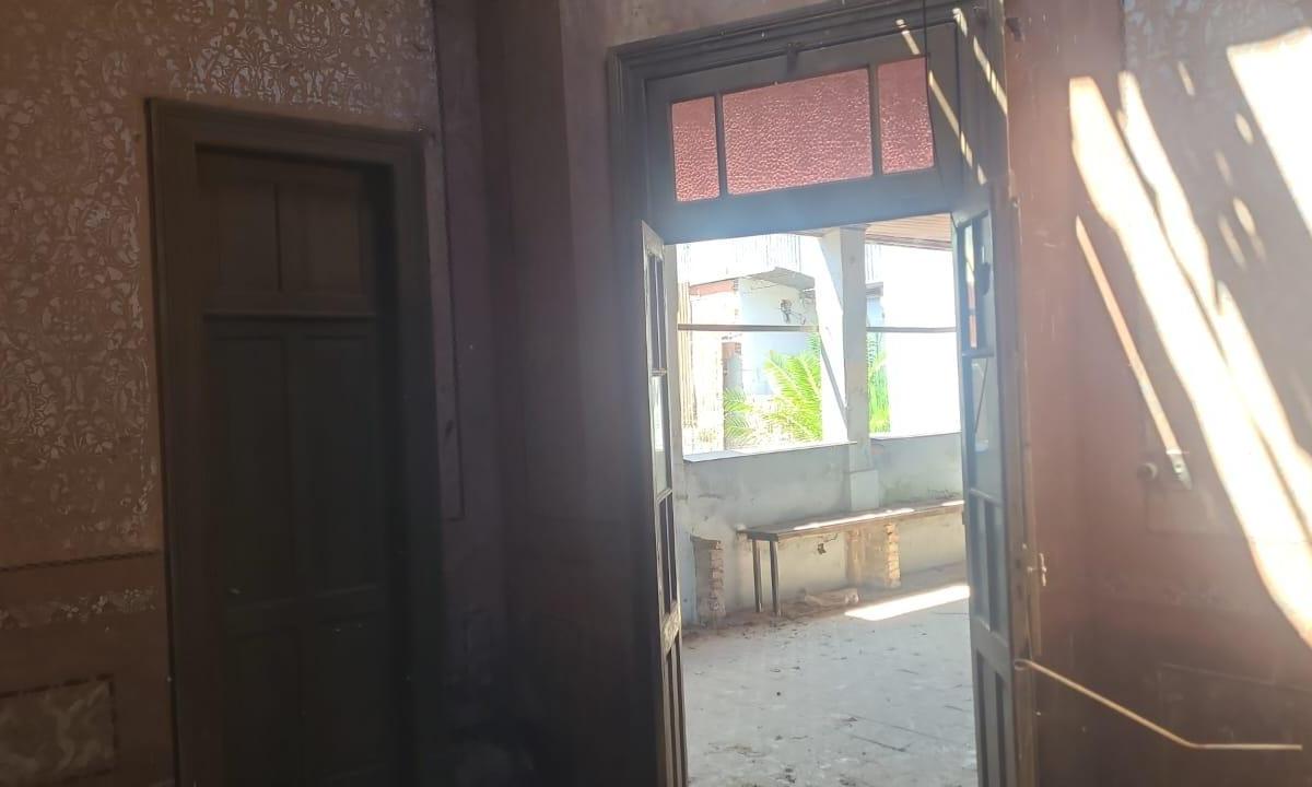 Excelente Esquina de Ranchos 5