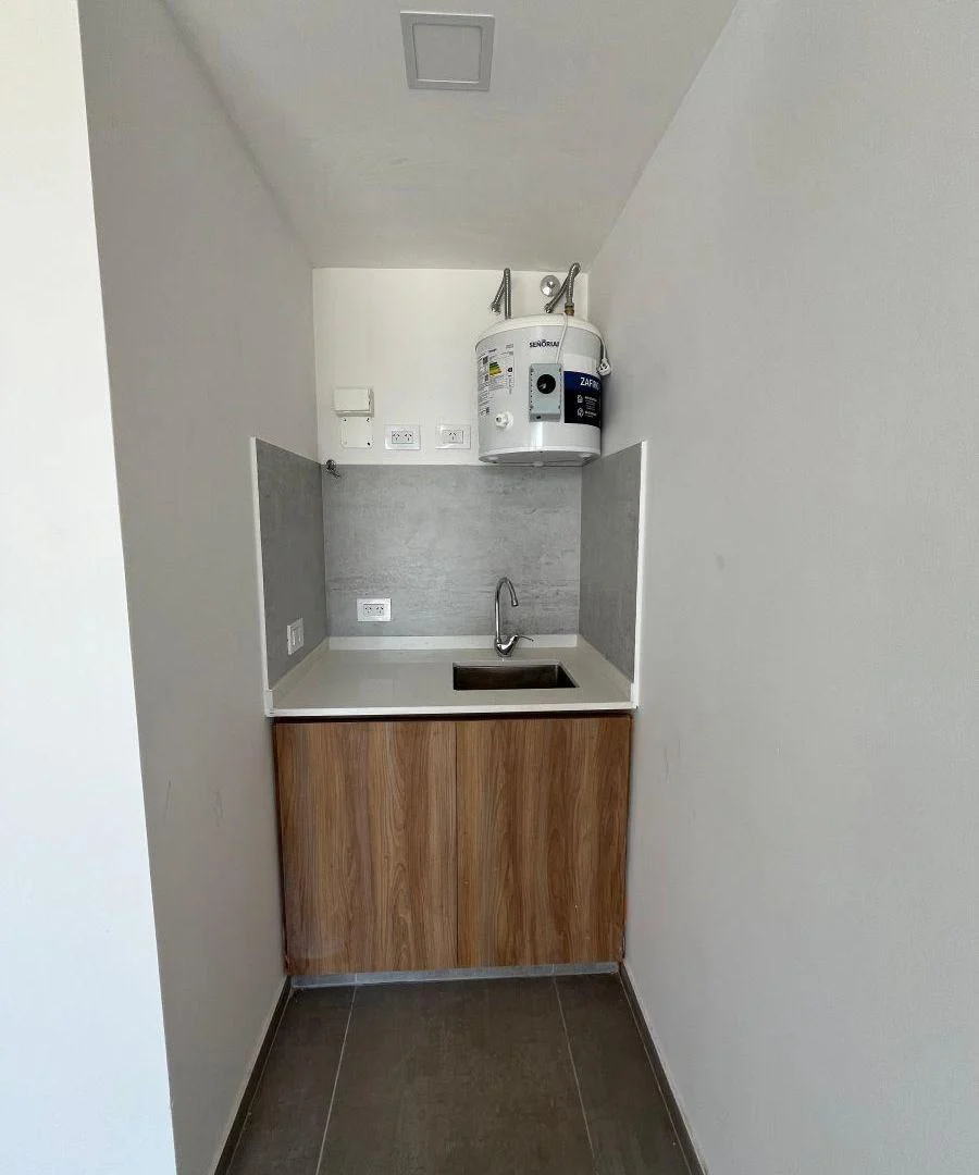 Foto de Oficina en Alquiler en 485 y 138, Gonnet, imagen 5