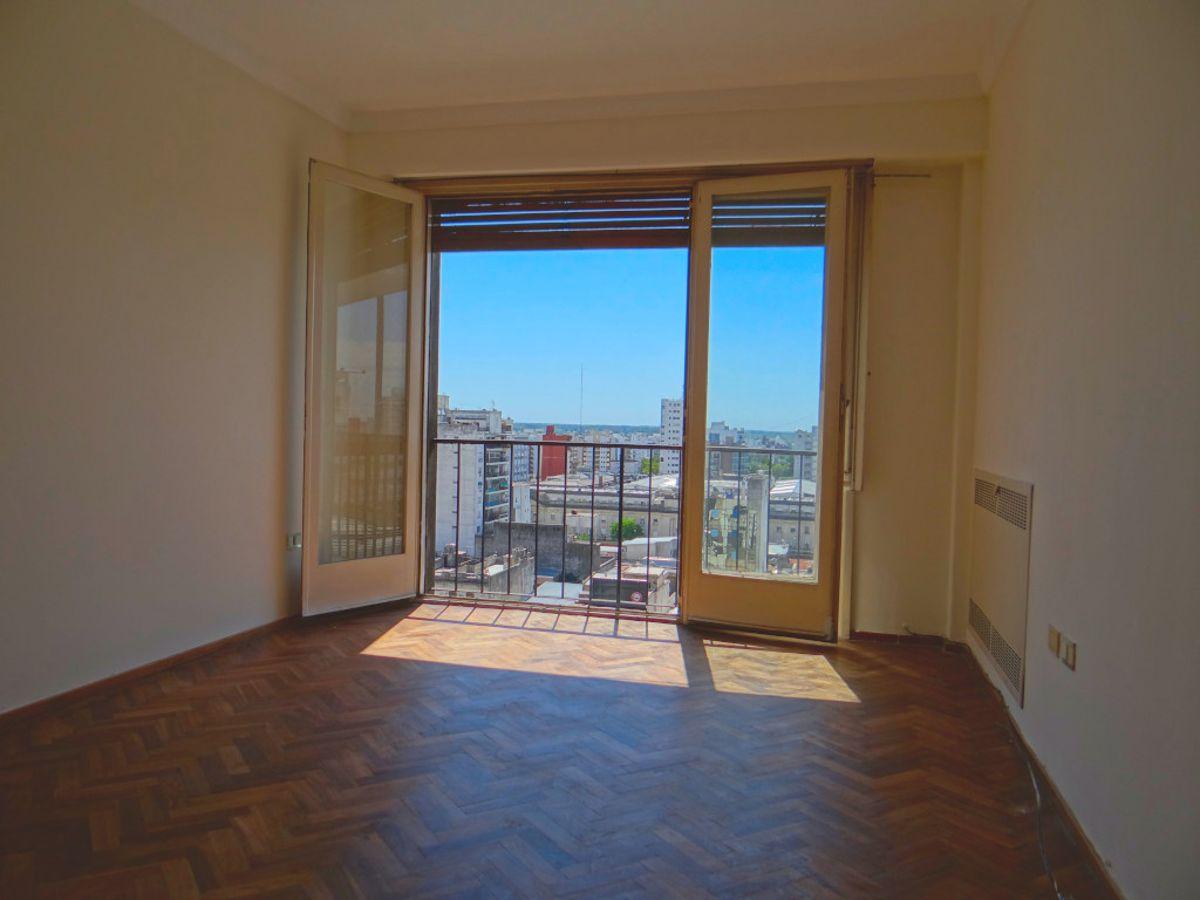 Departamento en Alquiler en Calle 48 614, La Plata