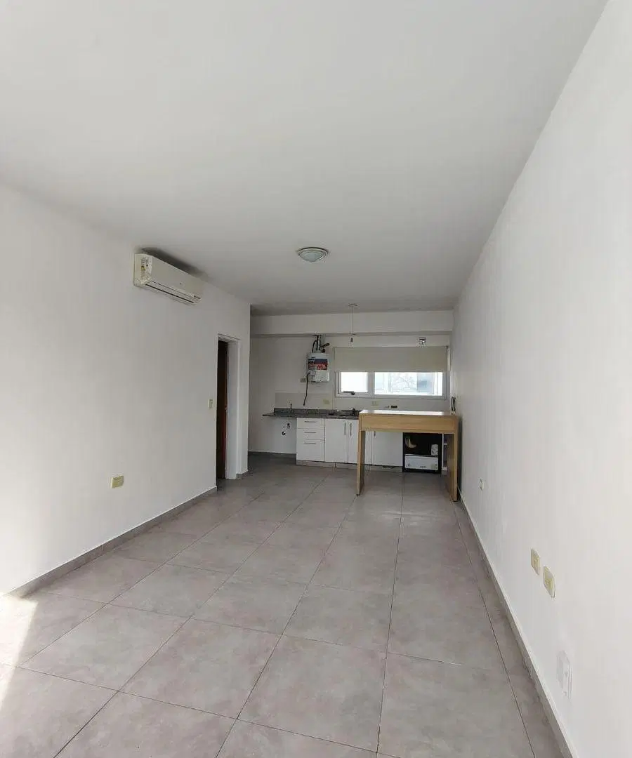 Departamento en Alquiler en Calle 9 436, La Plata 1