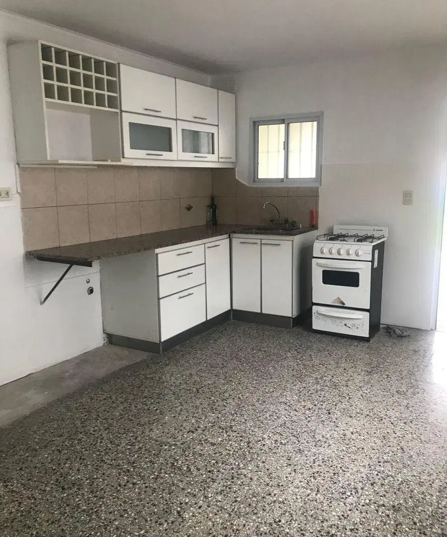 Casa en Alquiler en Calle 530 4363, San Carlos 3