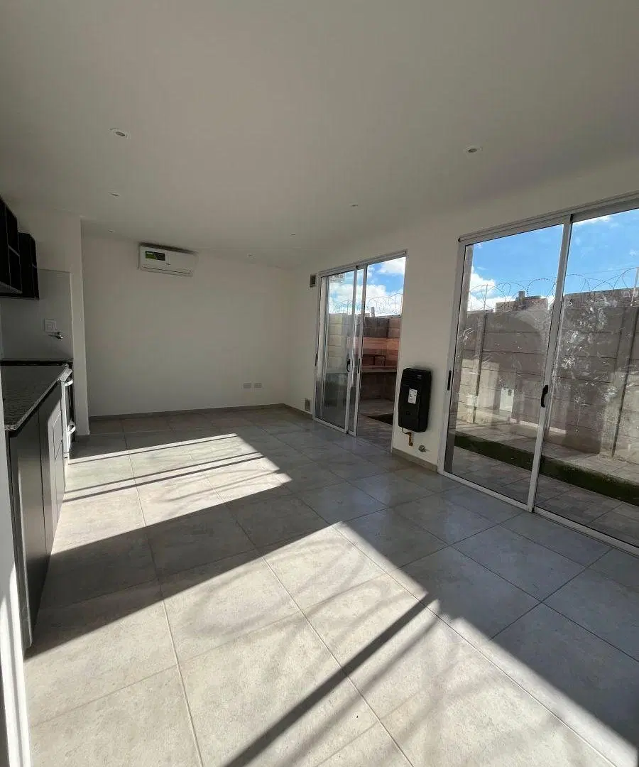 Departamento en Alquiler en 48 e/172 y 173 N° 3871 , Lisandro Olmos 3
