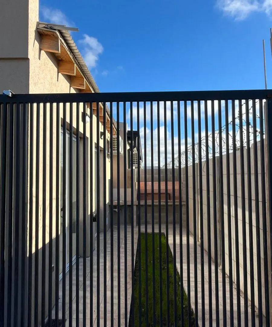 Departamento en Alquiler en 48 e/172 y 173 N° 3871 , Lisandro Olmos 8