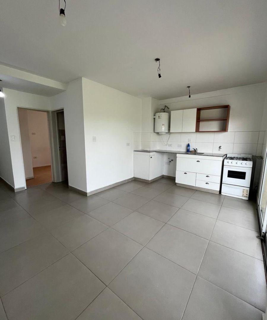 Foto de Departamento en Alquiler en 529 e/ 25 y 26, 1° Piso, Tolosa., imagen 3