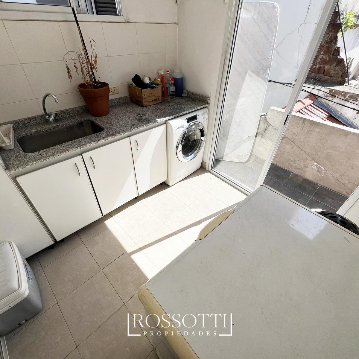 PH en Flores - Muy Buen 3 Amb. y 1/2 C/ Patio - Terraza Propia Edificable 1
