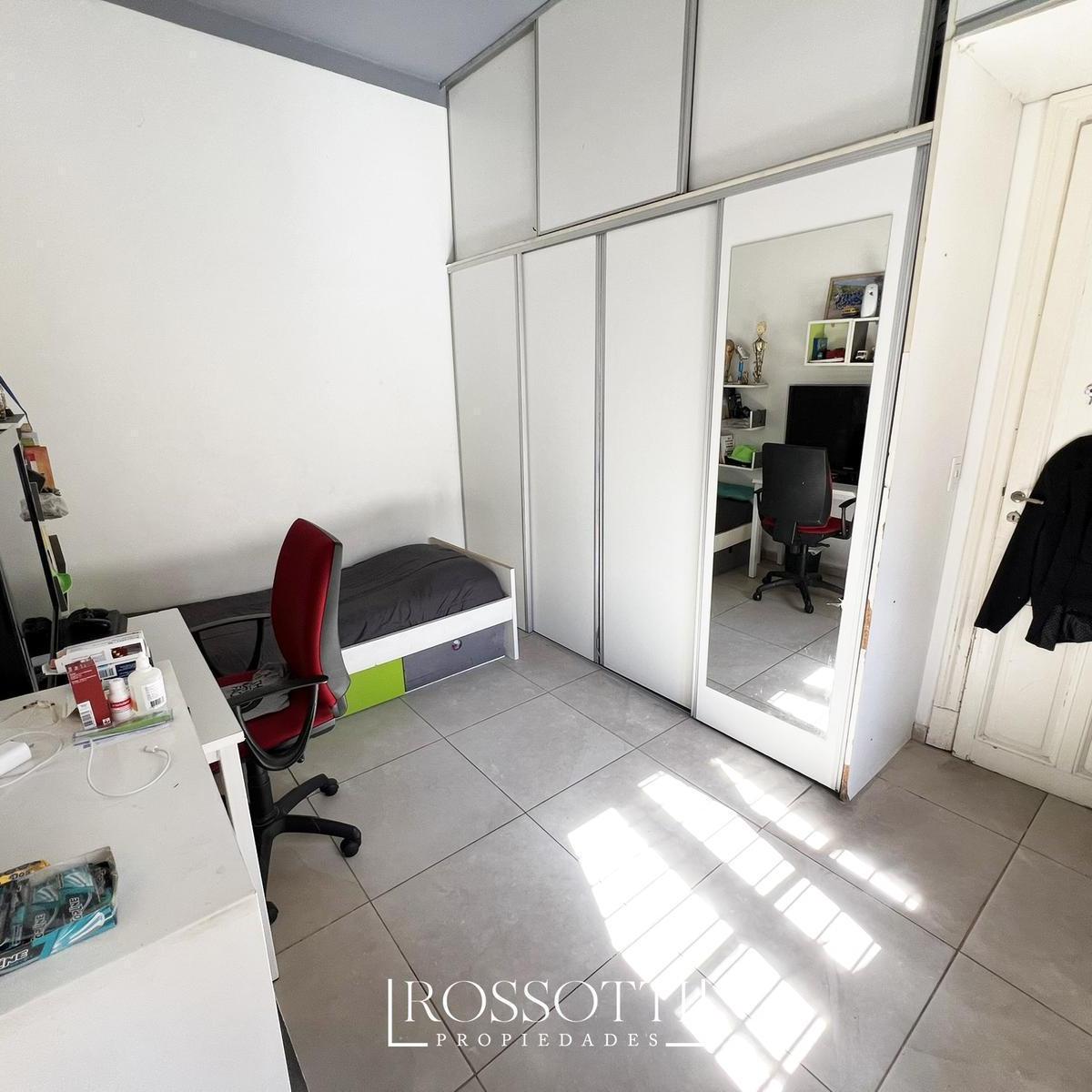PH en Flores - Muy Buen 3 Amb. y 1/2 C/ Patio - Terraza Propia Edificable 4