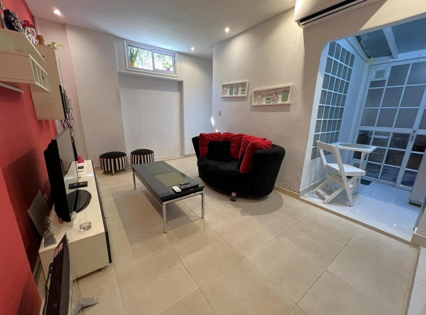 Muy buen departamento de 2 ambientes en Planta Baja - Reciclado completo