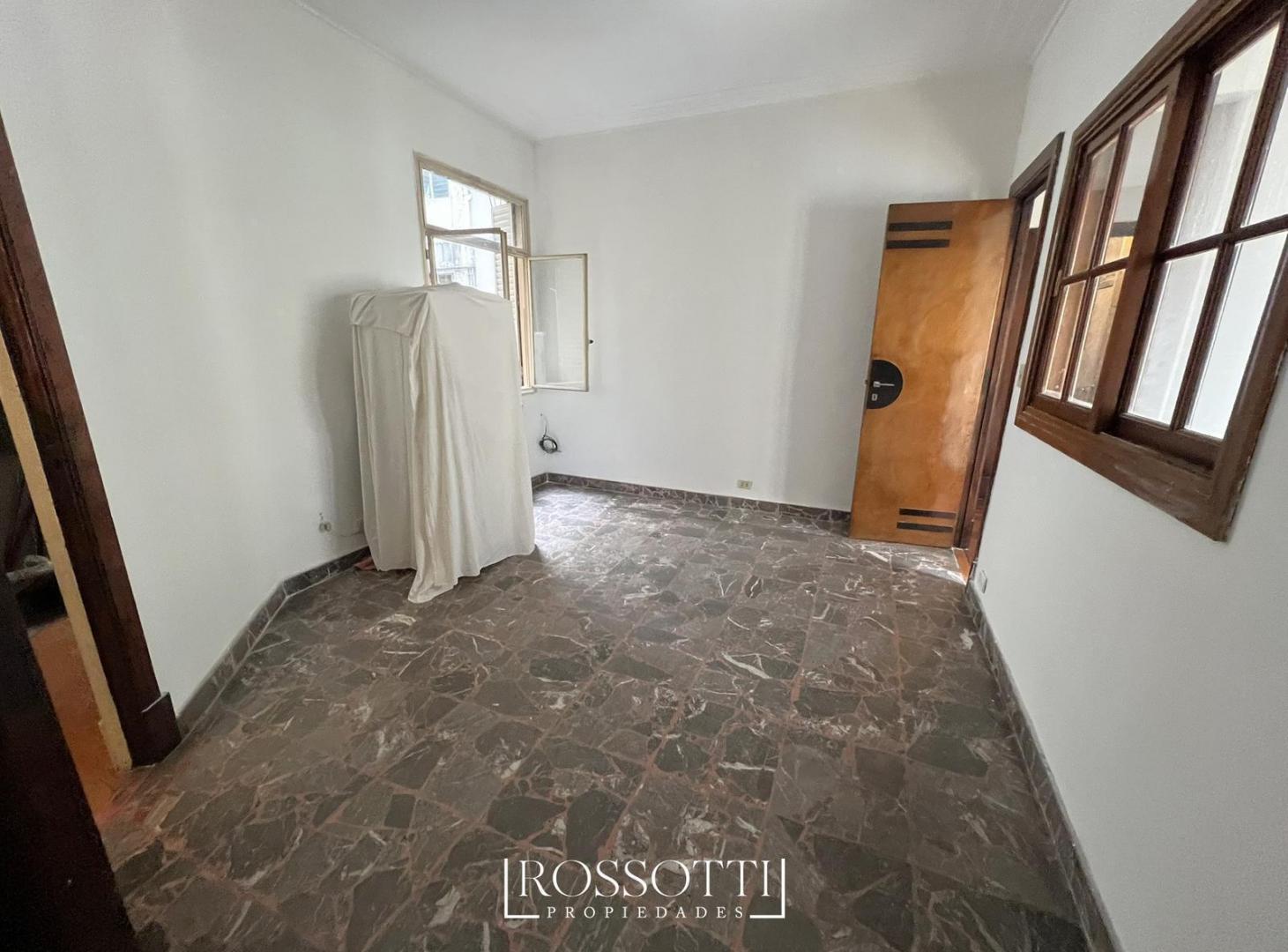 Foto de Muy buen departamento en Semipiso 3 ambientes amplios - Exc. Ubicación, imagen 4