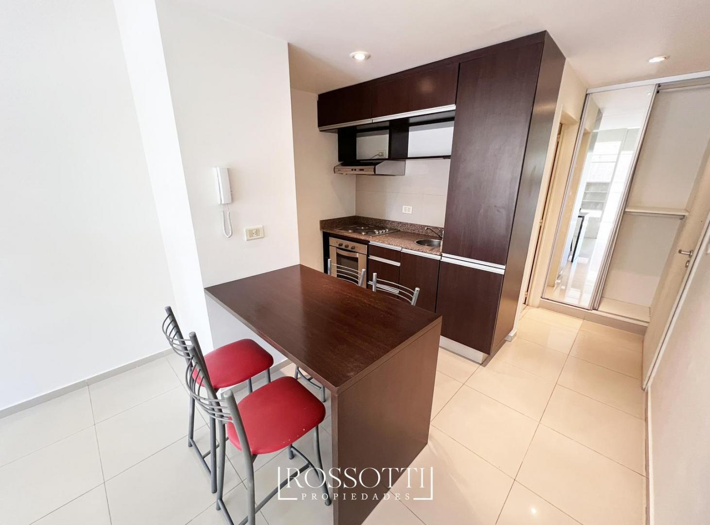 Foto de Exc. Monoambiente dividido con balcón aterrazado al frente - Amenities, imagen 3