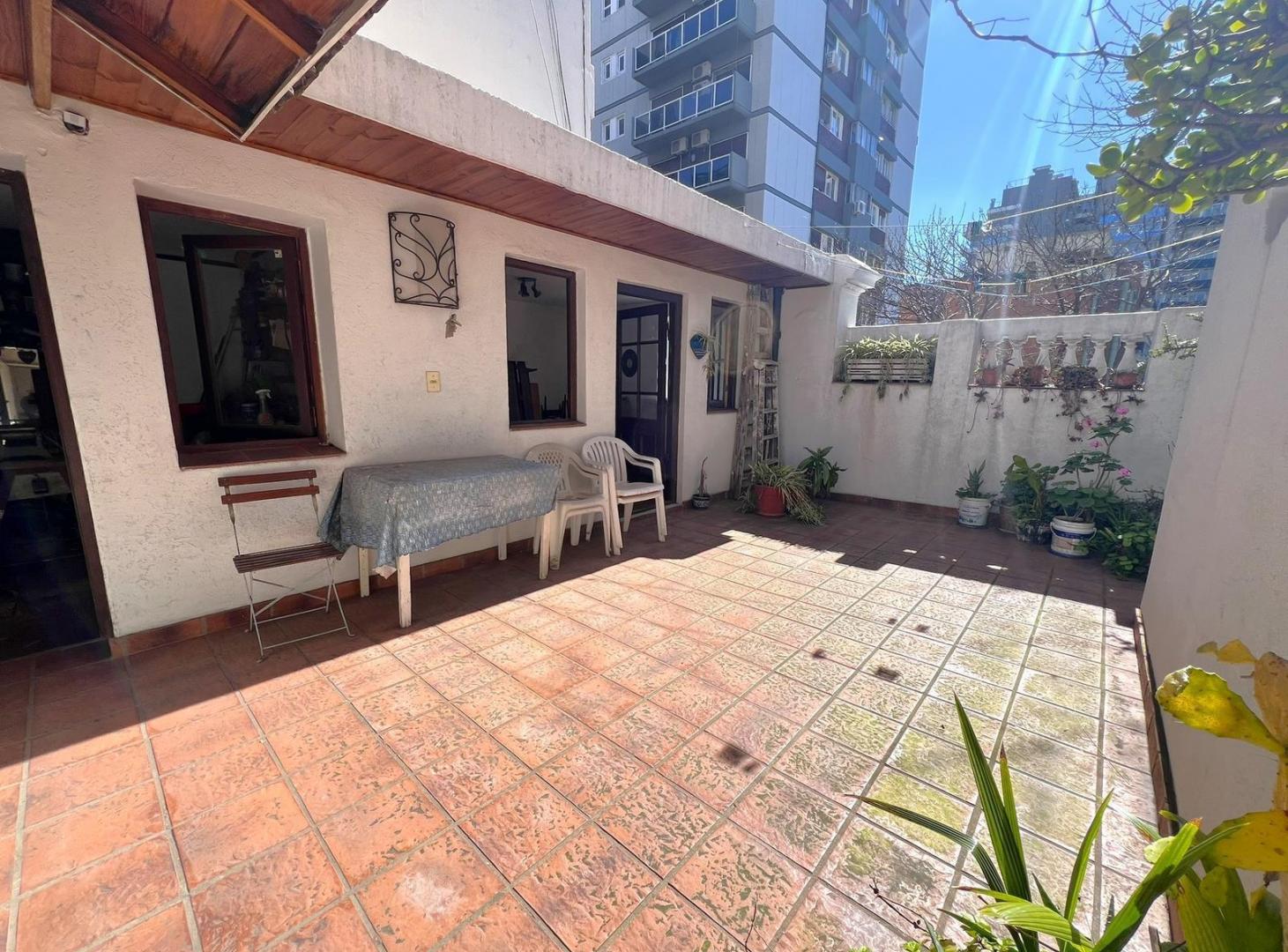 Foto de Hermosa casa 5 ambientes, Terraza con Quincho/Playroom - Garage y mas..., imagen 1