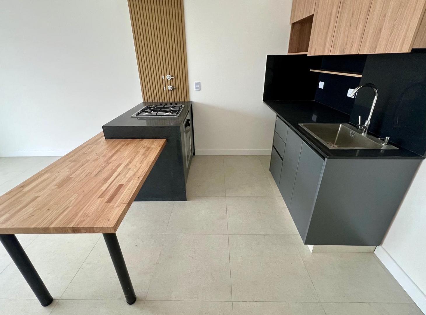 Foto de Exc depto de 3 ambientes con cochera - balcón al frente - Excelentes, imagen 5