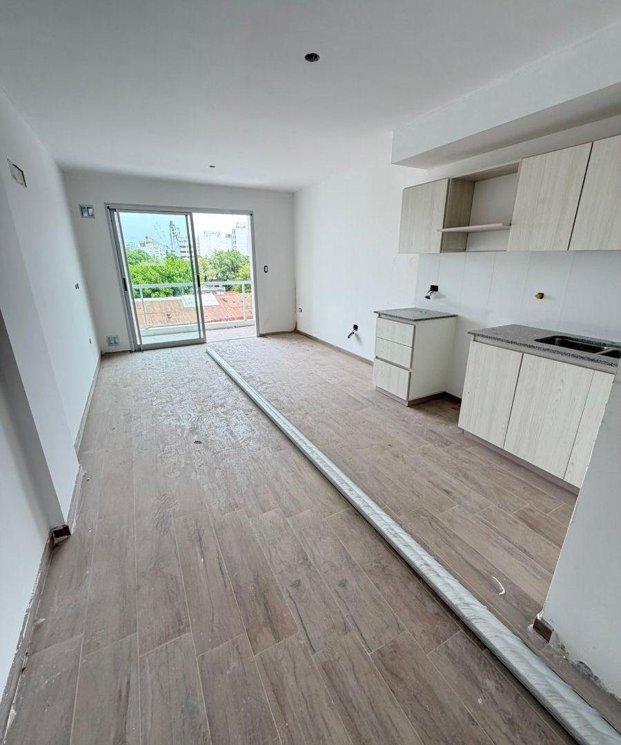 Departamento 1 dormitorio en VENTA La Plata 64 13 y 14