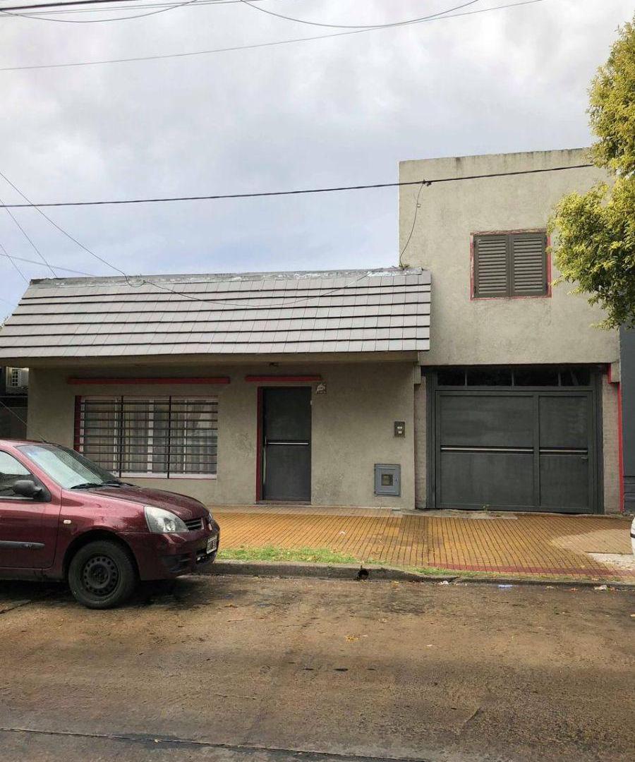 Foto de Casa en Venta La Plata Calle 34 entre 20 y 21, imagen 1